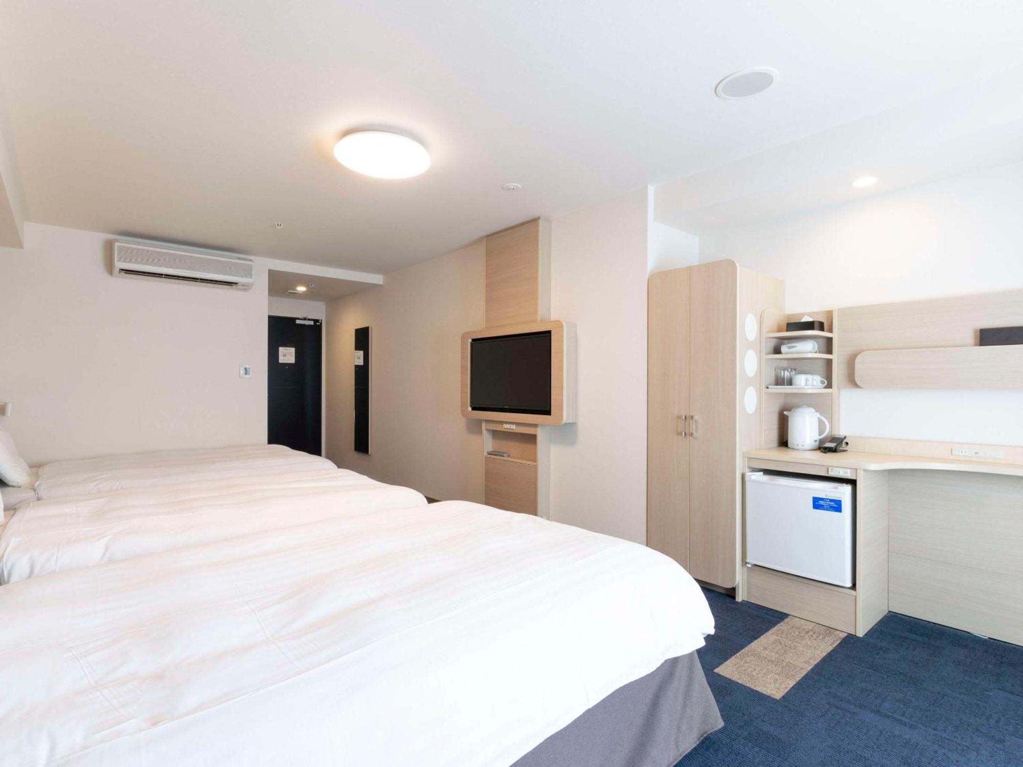 Comfort Era Sannomiya Hotel